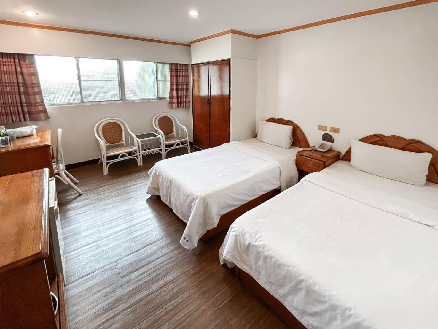 Tzu Chi Hotel Pingtung Exteriér fotografie